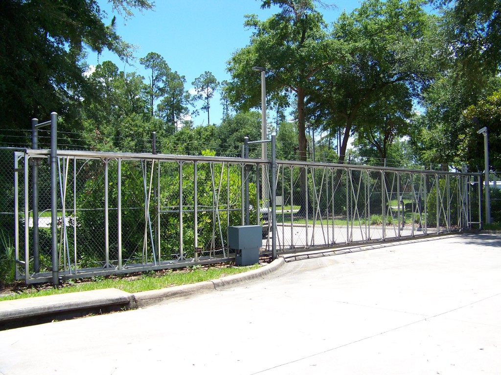 Chain Link Entrance Gate