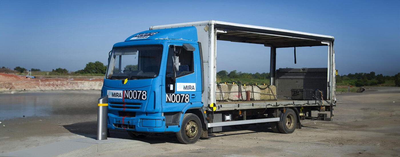 Truckstopper 10-30 surface mount bollard