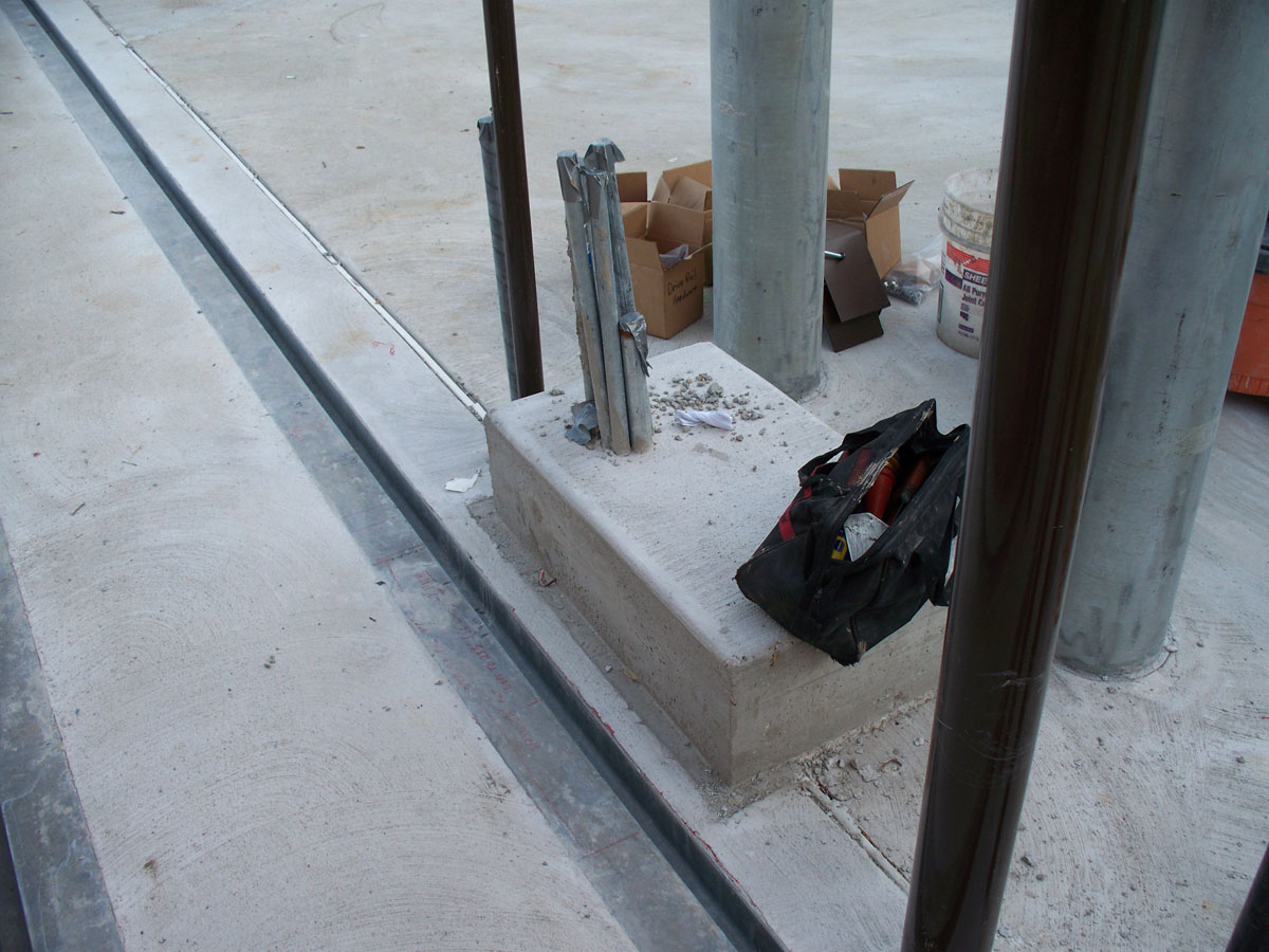 Philadelphia Museum of Art gate installation track close up